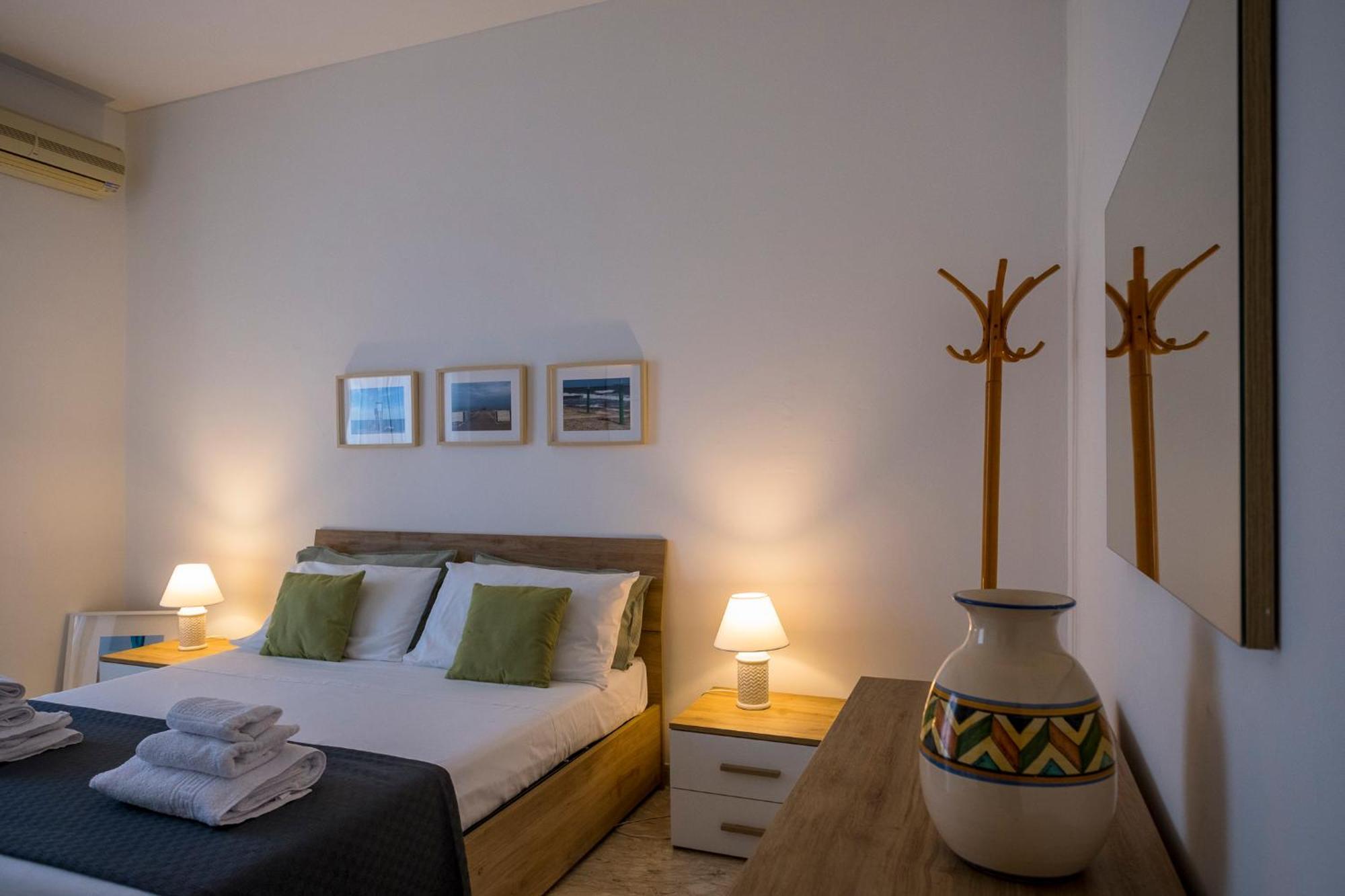 Caliph House 128 Apartment Bari Exterior photo